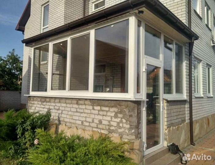 Остекление веранды с отделкой