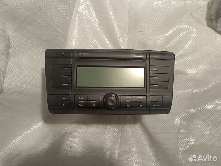 Skoda Octavia 2 A5 2006 магнитола