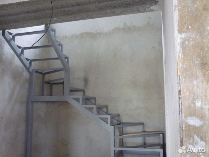 Каркасы лестниц под обшивку