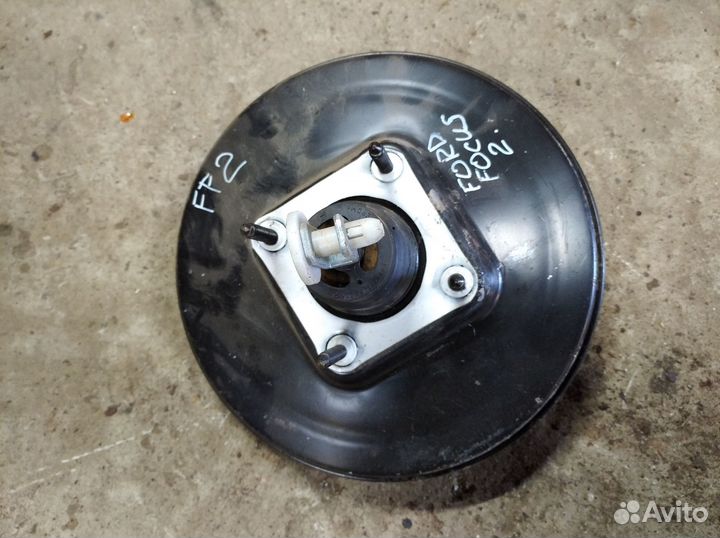 Вакуумный усилитель тормозов Ford Focus 2