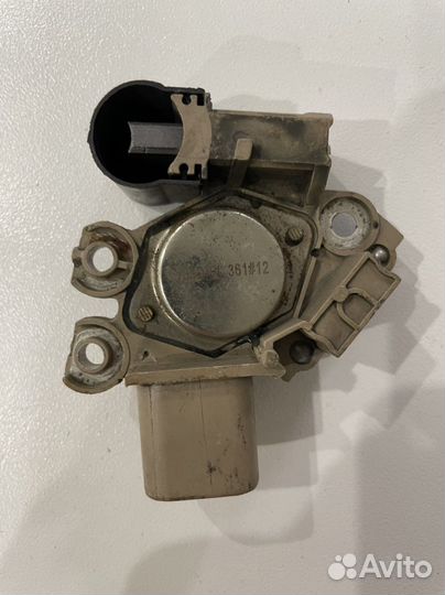 Регулятор напряжения