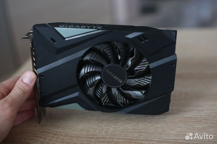Видеокарта Gigabyte geforce GTX 1650 4GB