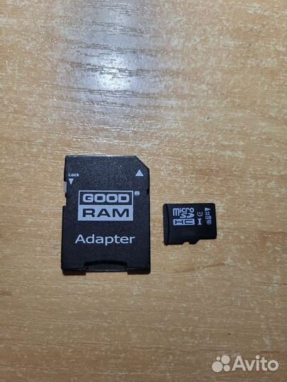 Карта памяти 32 Гб MicroSD с адаптером