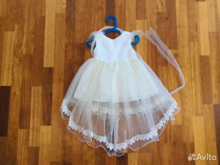 Платье детское на 2-3 годика
