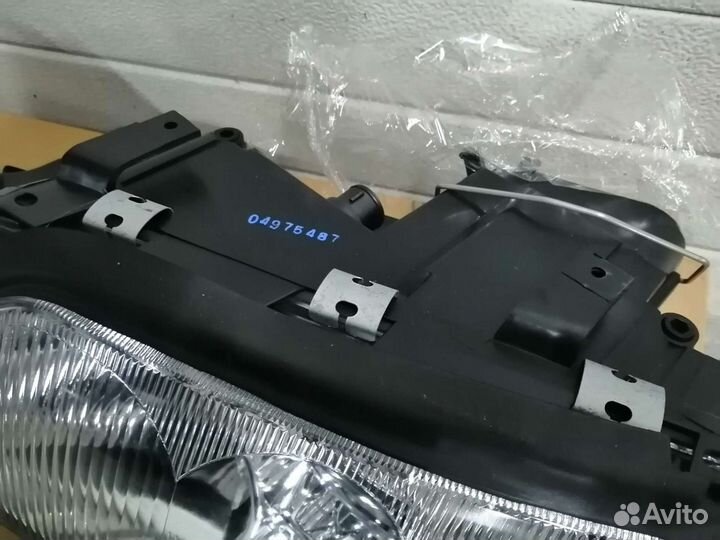 Фары передние Audi A6 C4 новые Depo