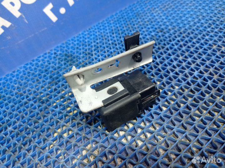 Реле Hyundai Sonata 4 седан 2006