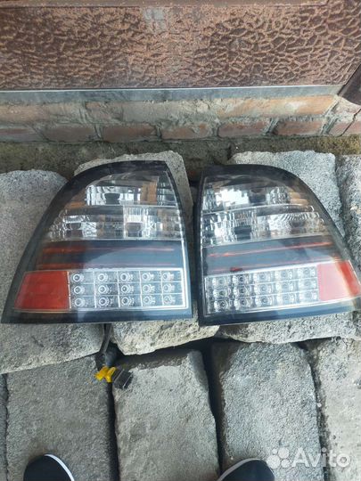 Задние стопари приора