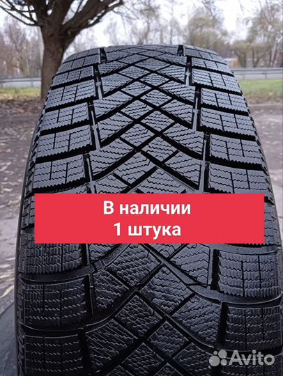 Pirelli Ice Zero FR 215/55 R18 99H