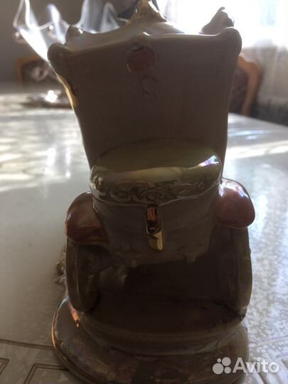 Фарфоровая карета