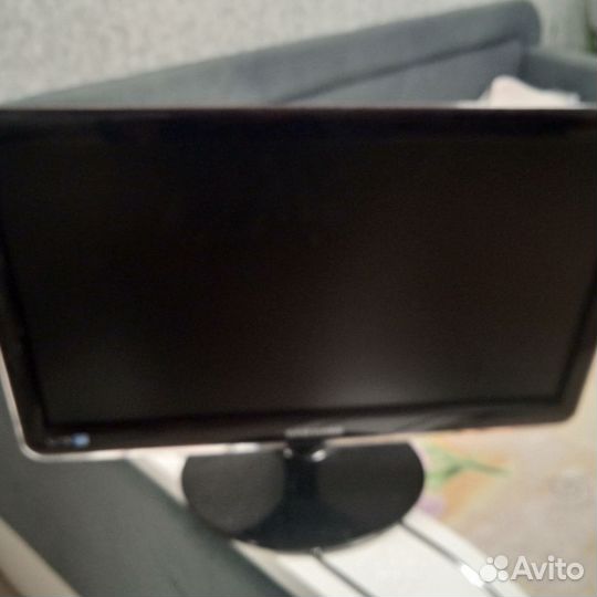 Монитор samsung