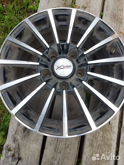 Продам литые диски R15