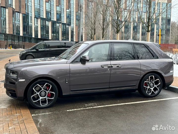 Rolls-Royce Cullinan 6.7 AT, 2022, 7 800 км