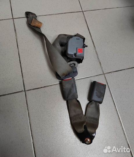 Ремень безопасности задний левый Kia Spectra