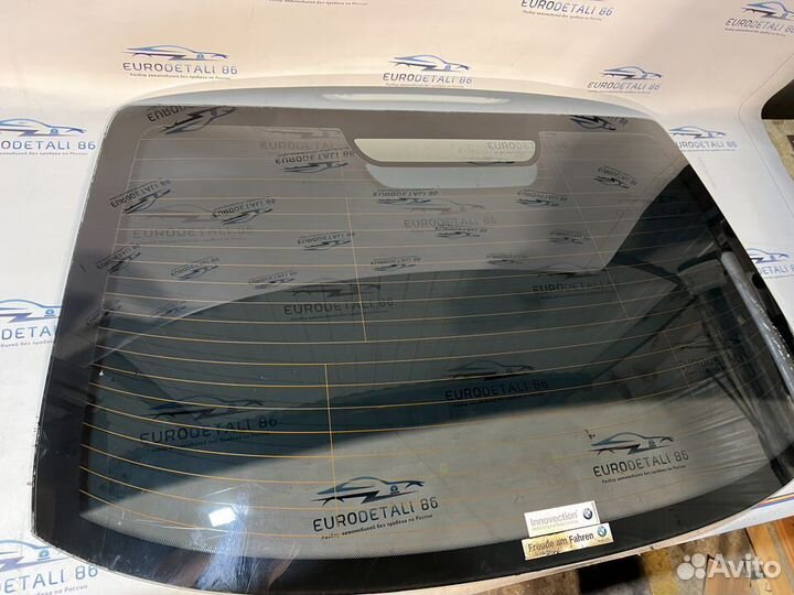 Стекло заднее BMW E46