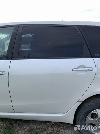 Дверь в сборе Mitsubishi Grandis