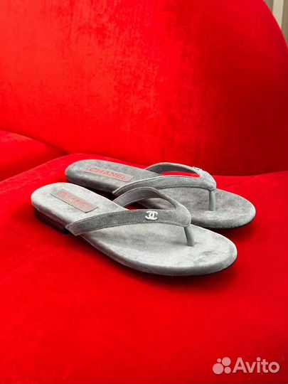 Шлепанцы Chanel