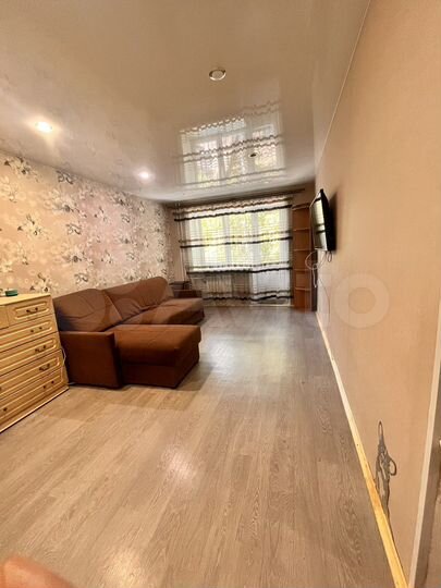 3-к. квартира, 57,3 м², 2/5 эт.