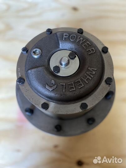 163884 (42001) Редуктор бортовой на MacDon 9250