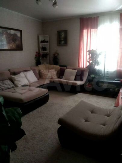 Дом 61 м² на участке 5 сот.