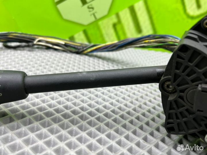 Гитара Mercedes-Benz E-Class W124 M103.940 2.6I