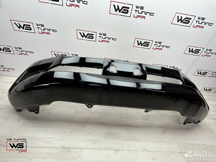 Бампер передний на Toyota land cruiser 200 GN11