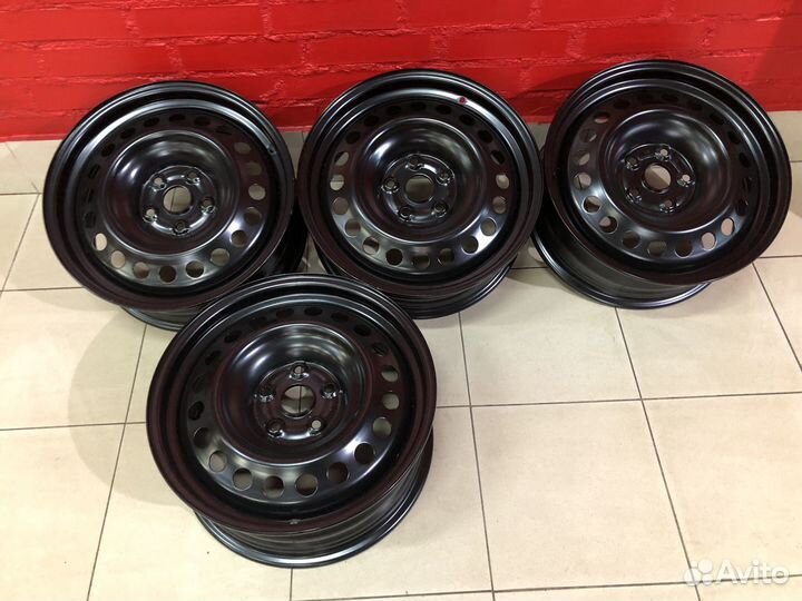 Новые диски штампы 17 5х114,3 54,1 на geely