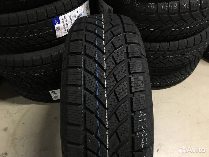 Windforce Snowblazer 245/65 R17 111T