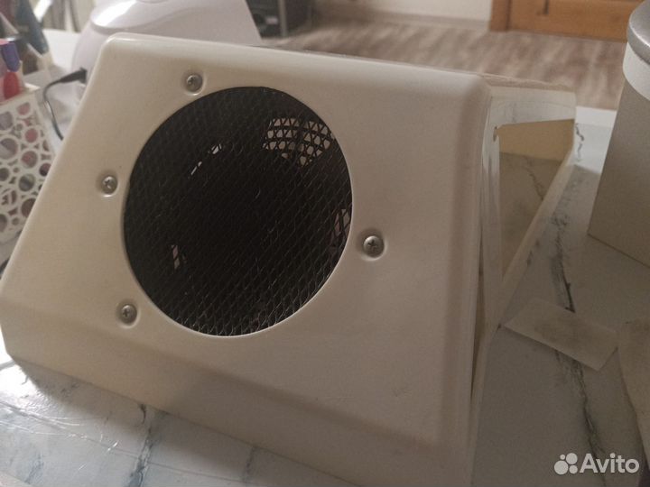 Вытяжки для маникюра