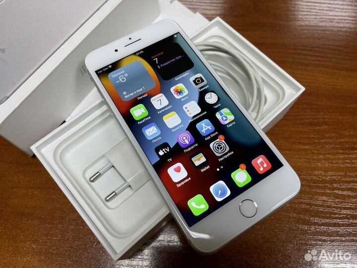 iPhone 7 Plus, 32 ГБ