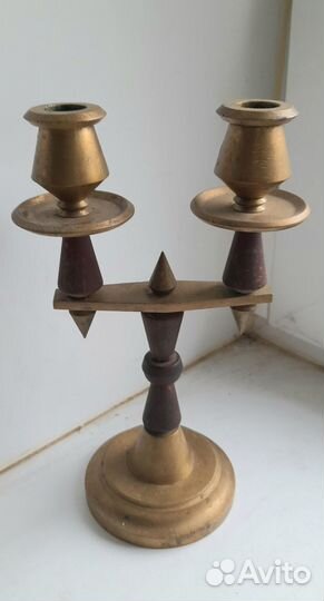Старинный подсвечник бронза