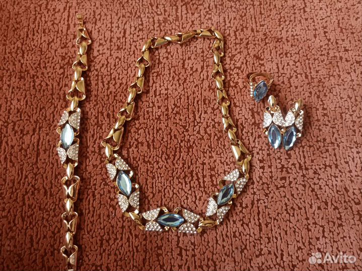 Набор украшений