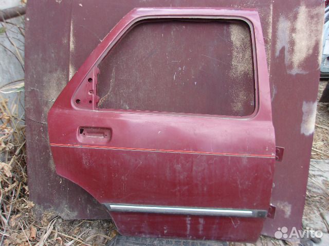 Форд Сиерра 82-86г., дверь задняя правая