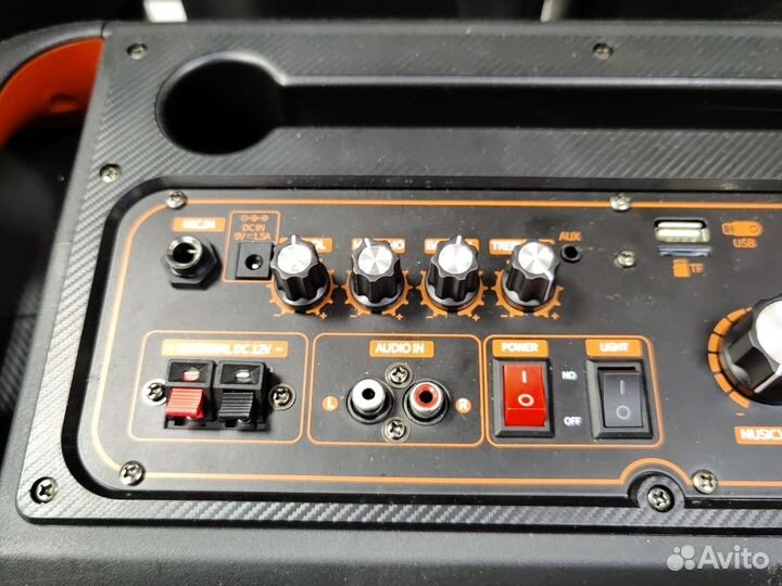 Портативная колонка новая