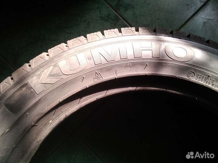 Kumho I'Zen KW31 205/55 R16