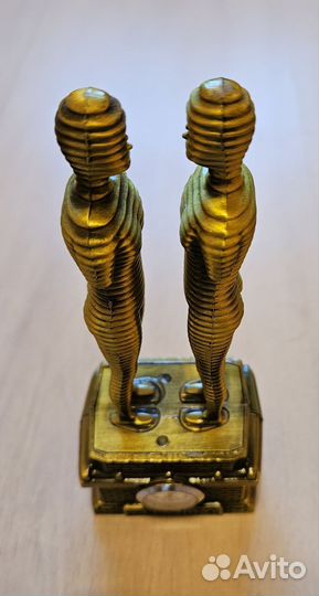 Настольные часы