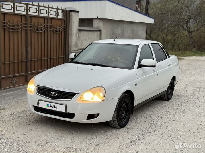 LADA Priora 1.6 МТ, 2012, 180 000 км