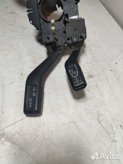 Переключатель света поворотов дворников Passat B6