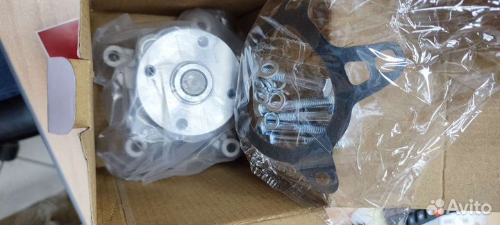 Насос водяной(помпа) Kia Rio / Hyundai Solaris