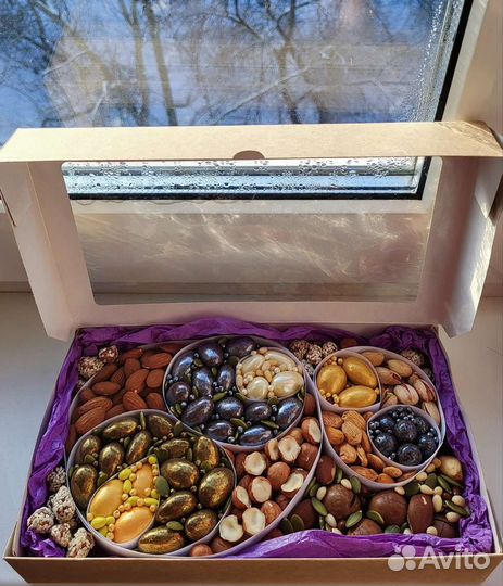 Подарок на 1 сентября/ореховый бокс/съедобный