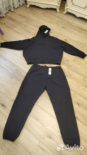 Спортивный костюм calvin klein размер L