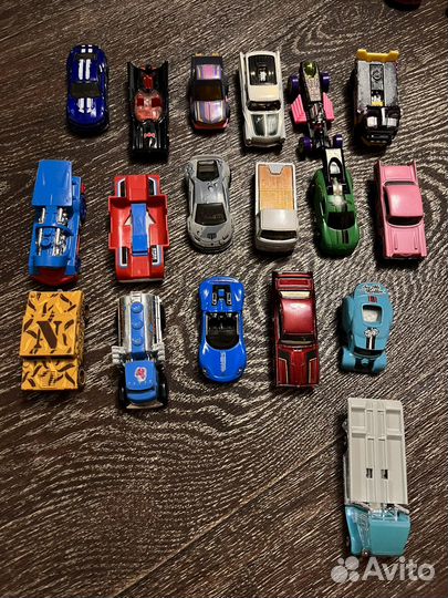 Hot wheels машинки