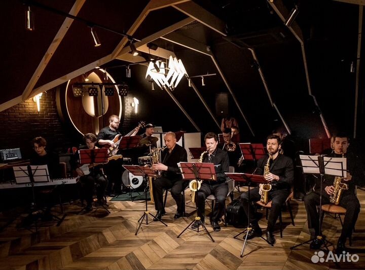 Оркестр на праздник