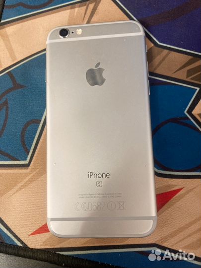 iPhone 6S, 64 ГБ