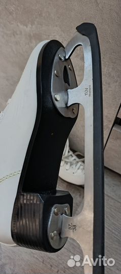 Коньки фигурные