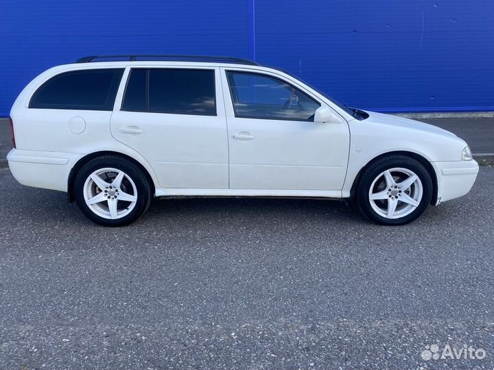 Skoda Octavia 1.8 МТ, 2005, 299 620 км