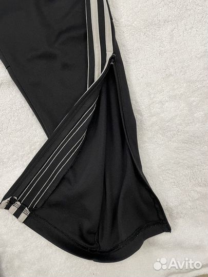 Спортивные штаны adidas