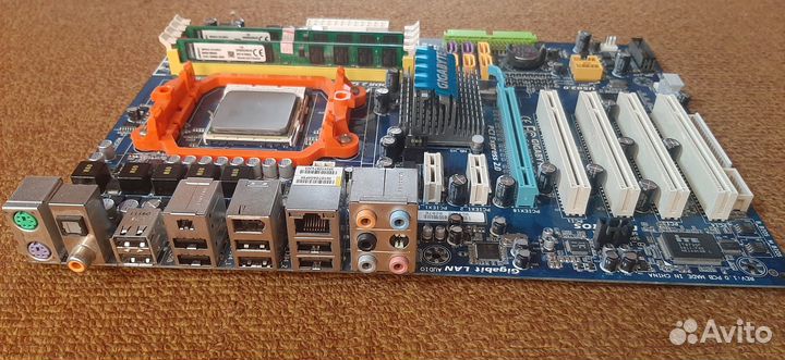 Материнская плата с процессором gigabyte