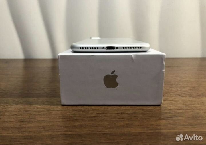 iPhone 8 Plus 64gb,Silver