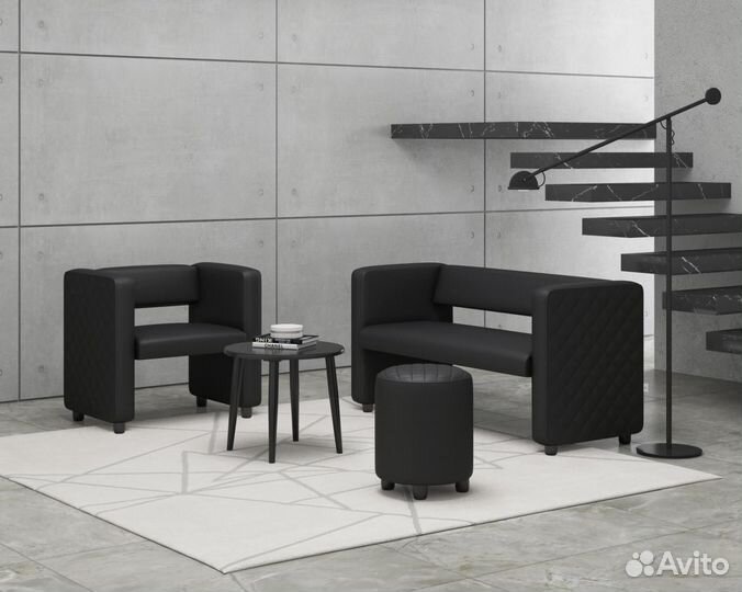 Пуф для прихожей с мягким сиденьем