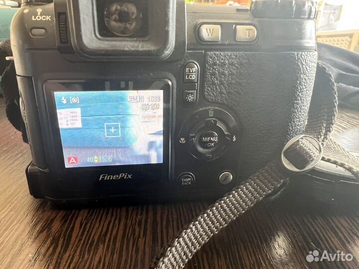 Фотоаппарат Fujifilm FinePix S5600